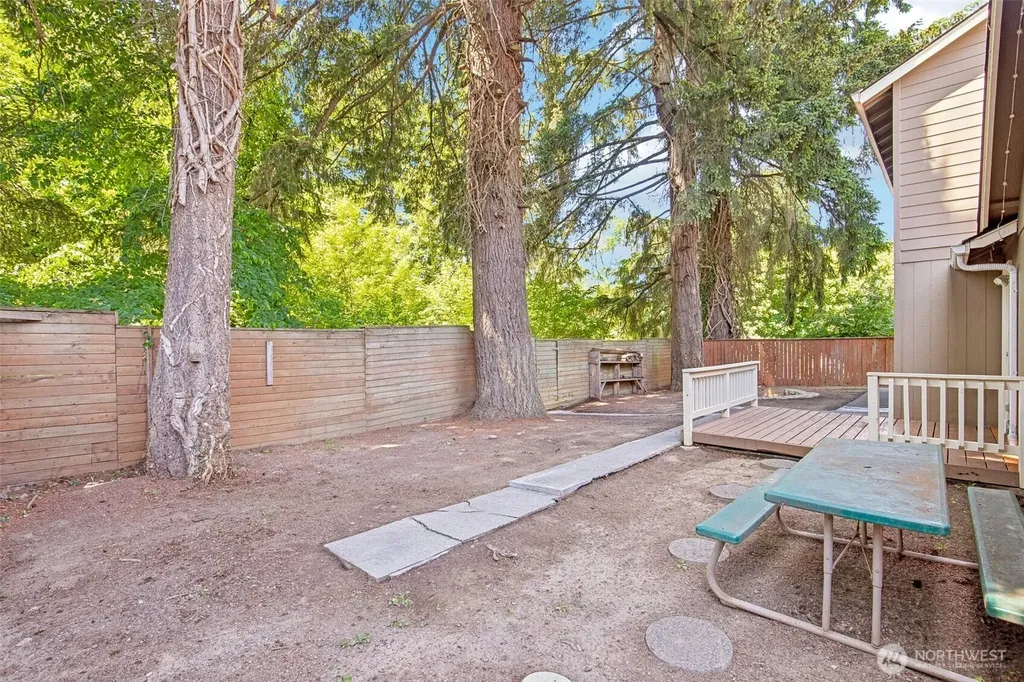 11816 NE 40th Place Vancouver WA 98686