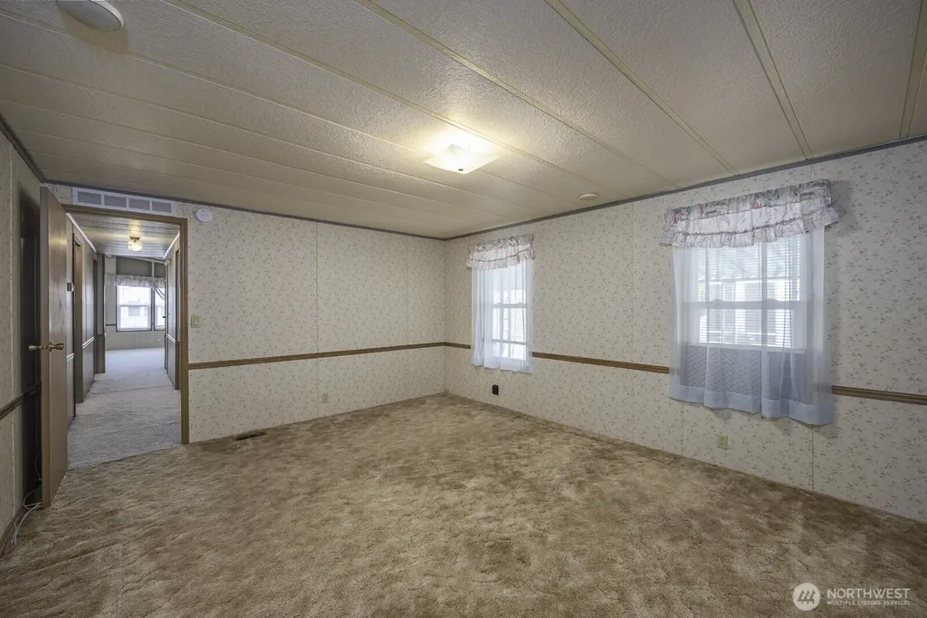 2240 W Broadway Avenue Moses Lake WA 98837