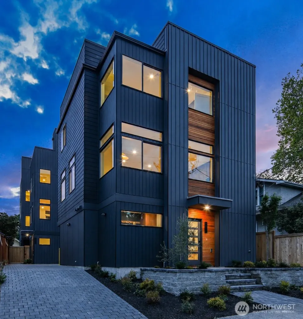 4531 Corliss Avenue N Seattle WA 98103