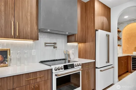 4531 Corliss Avenue N Seattle WA 98103