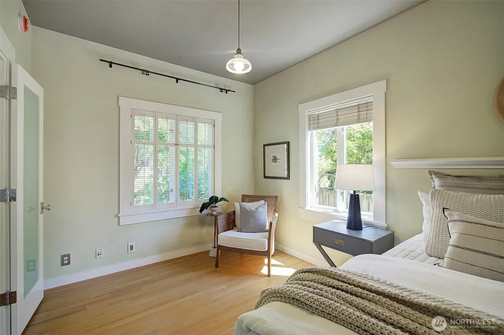 2309 NW 73rd Seattle WA 98117