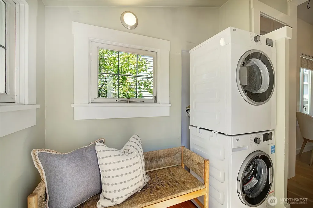 2309 NW 73rd Seattle WA 98117