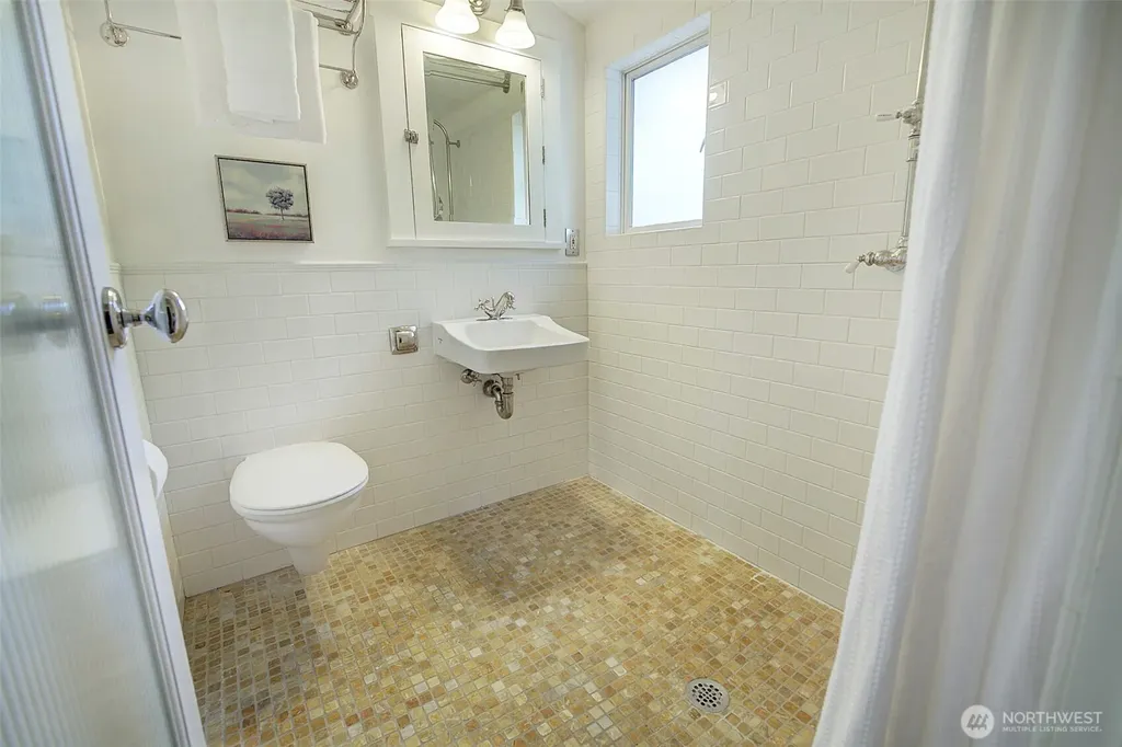 2309 NW 73rd Seattle WA 98117