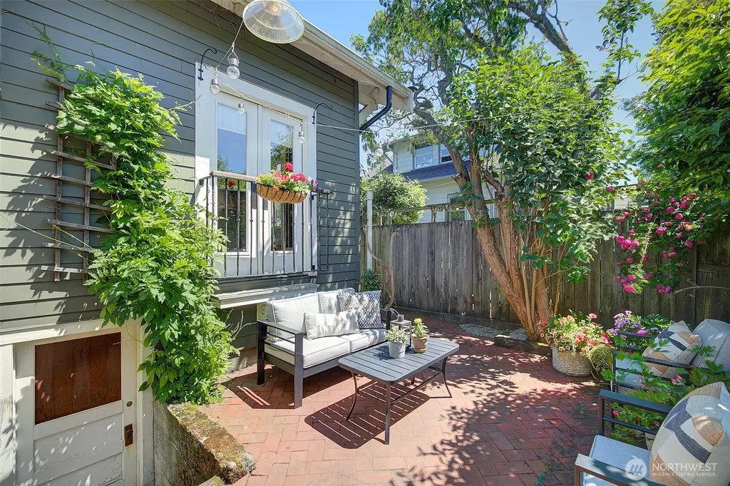 2309 NW 73rd Seattle WA 98117