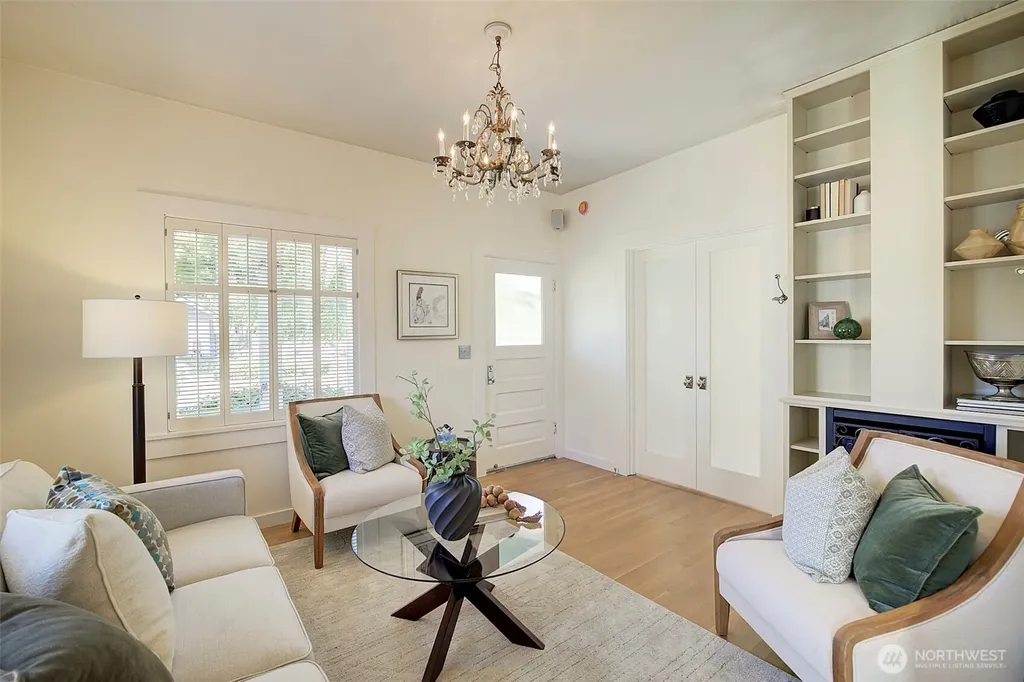 2309 NW 73rd Seattle WA 98117