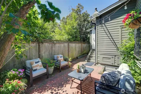 2309 NW 73rd Seattle WA 98117