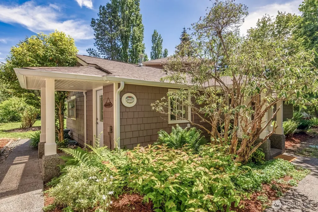 22604 Deppman Road SW Vashon WA 98070