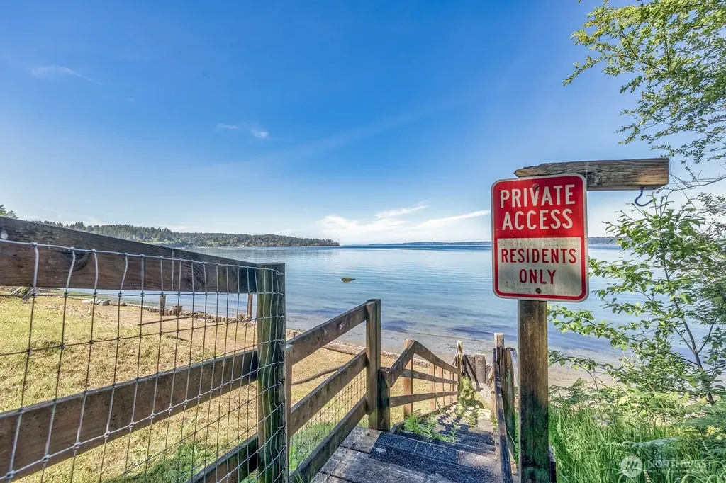 22604 Deppman Road SW Vashon WA 98070