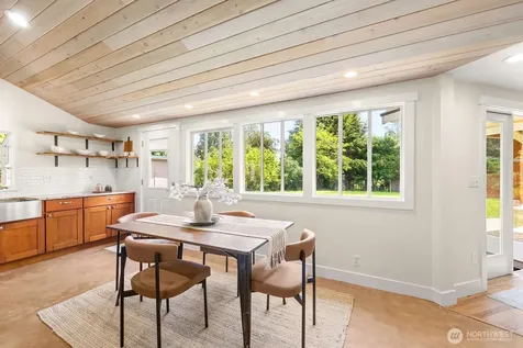 22604 Deppman Road SW Vashon WA 98070