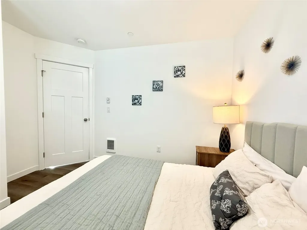 890 Magellan Avenue NE Ocean Shores WA 98569