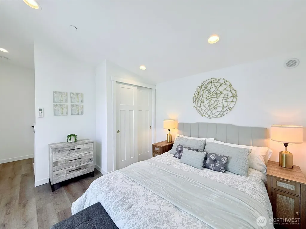890 Magellan Avenue NE Ocean Shores WA 98569