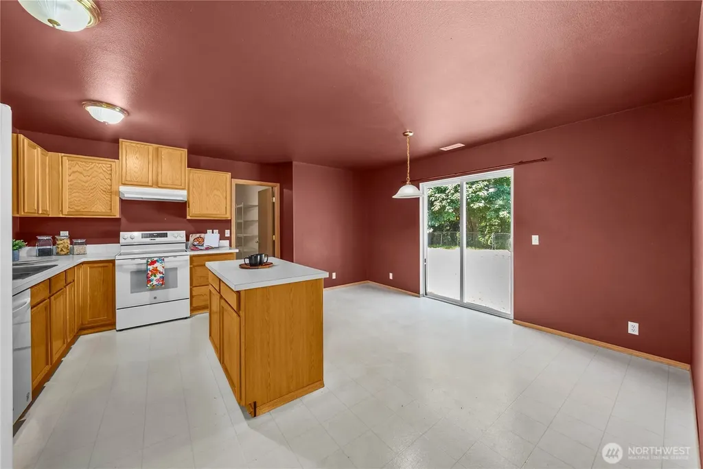 11601 212th Street E Graham WA 98338
