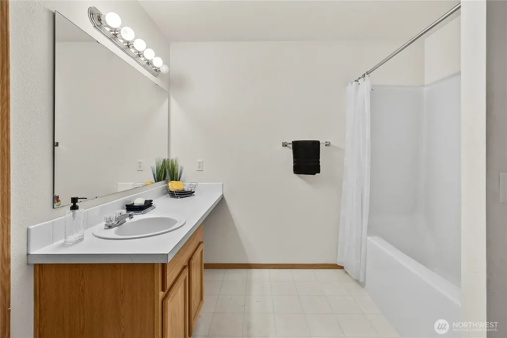 11601 212th Street E Graham WA 98338