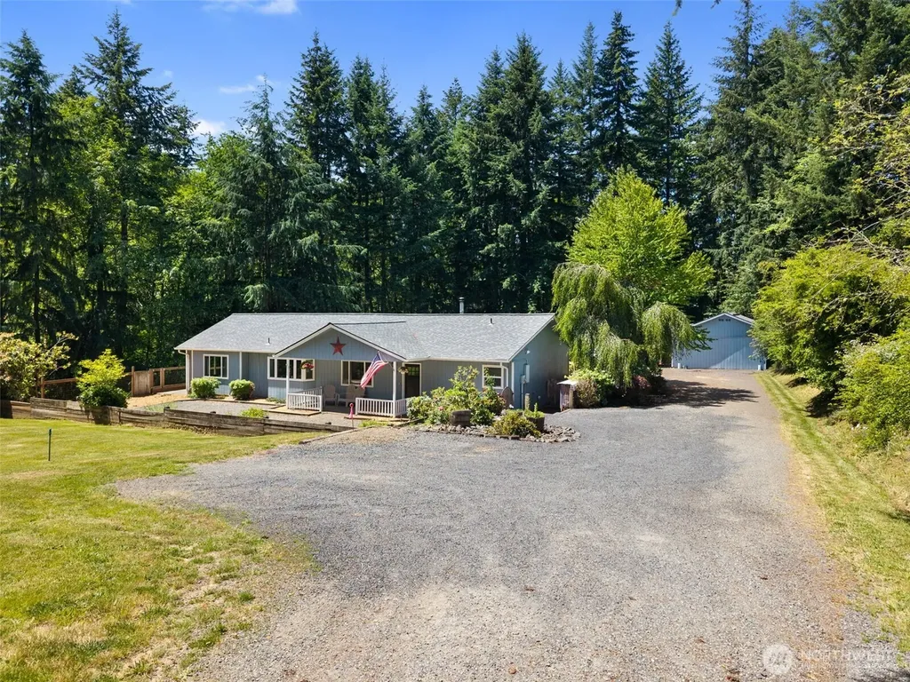 124 Brown Road E Chehalis WA 98532