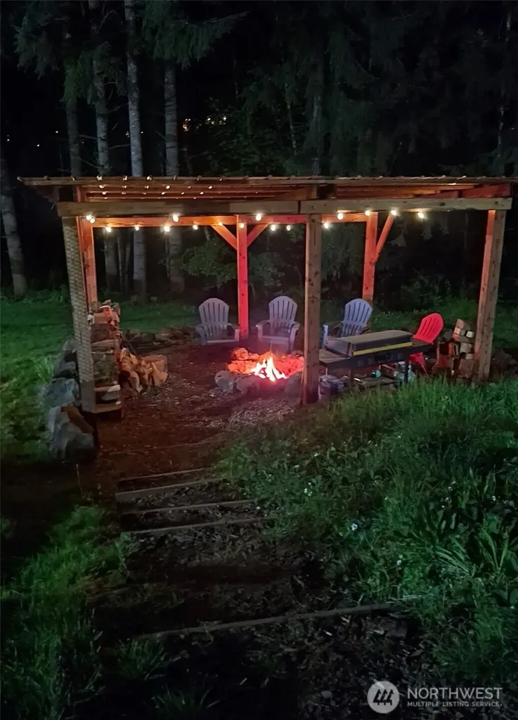 124 Brown Road E Chehalis WA 98532