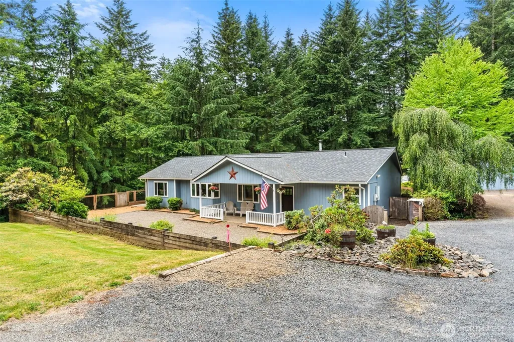 124 Brown Road E Chehalis WA 98532