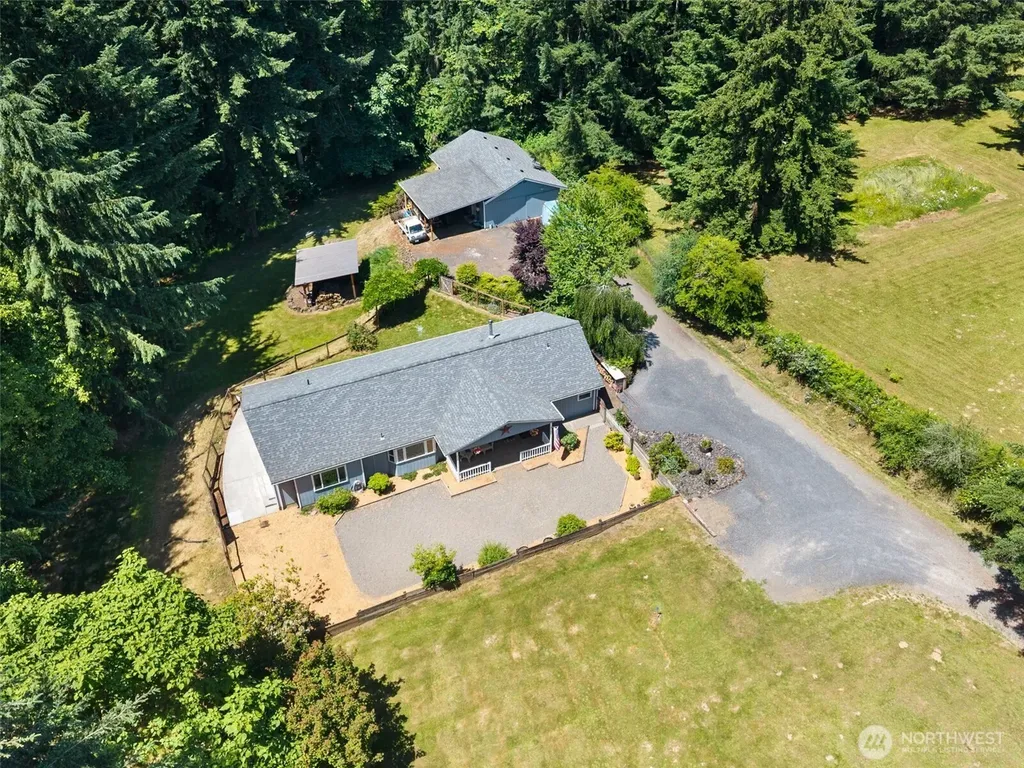 124 Brown Road E Chehalis WA 98532
