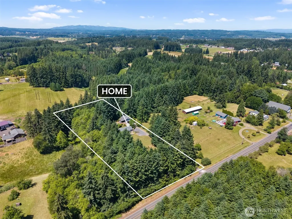 124 Brown Road E Chehalis WA 98532