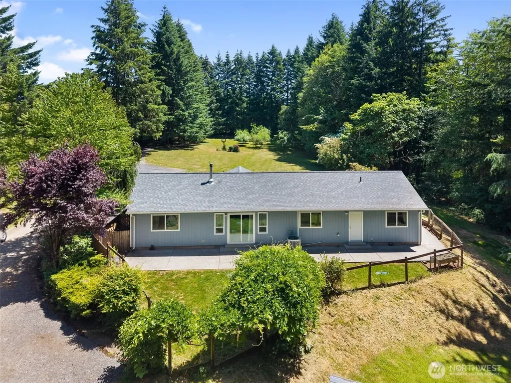 124 Brown Road E Chehalis WA 98532