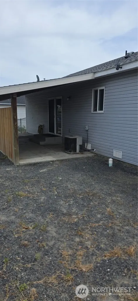 345 SE 6th Avenue Ephrata WA 98823