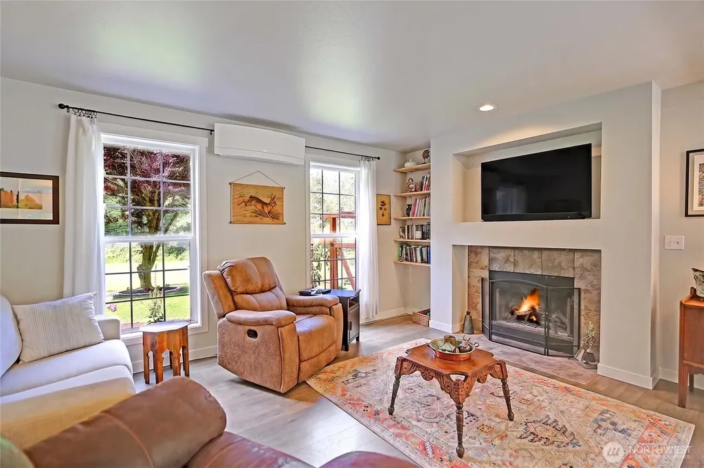4433 Village Road Stanwood WA 98292