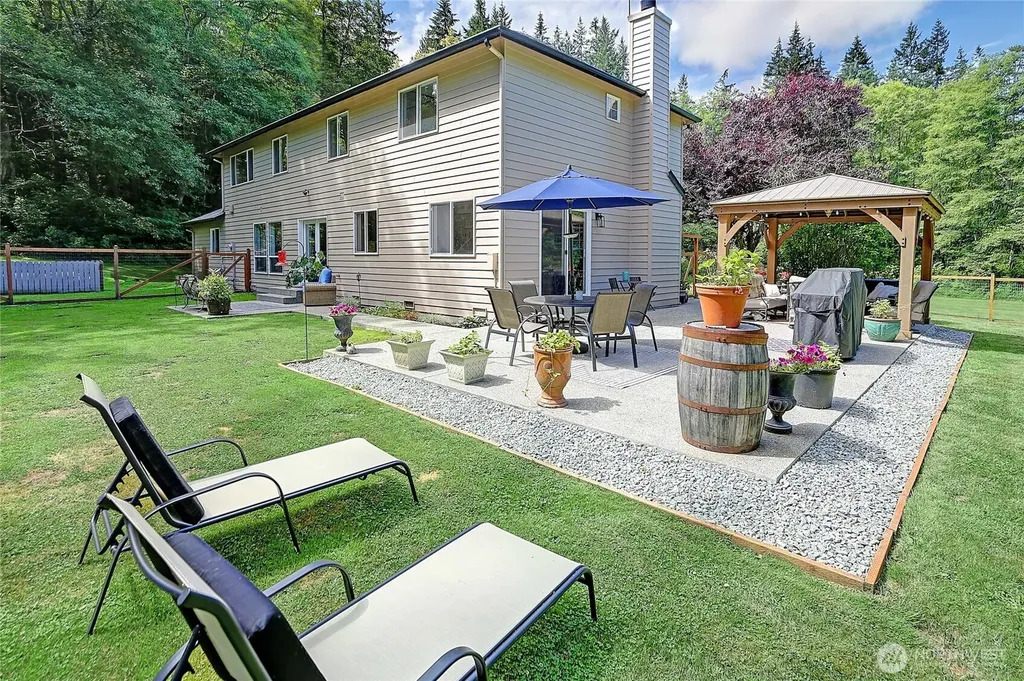 4433 Village Road Stanwood WA 98292