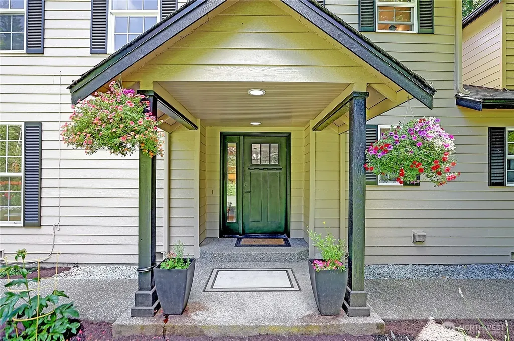 4433 Village Road Stanwood WA 98292