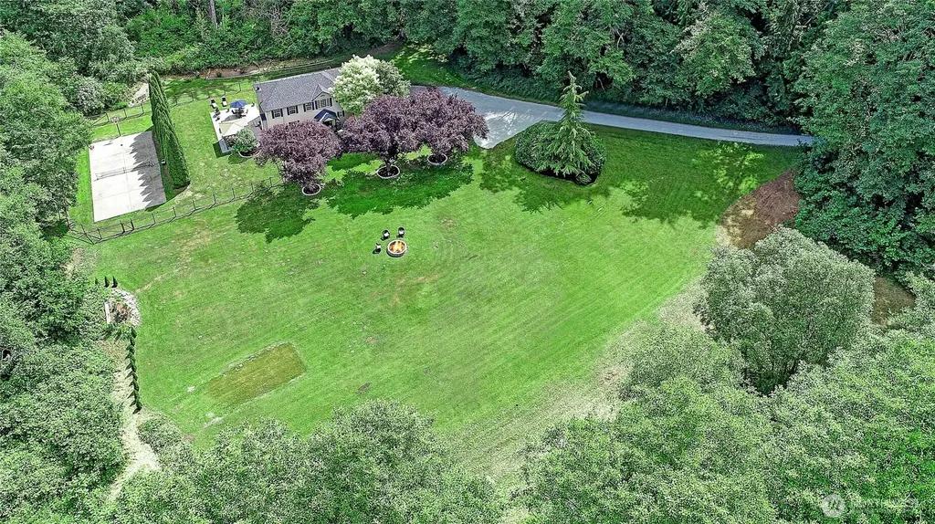 4433 Village Road Stanwood WA 98292