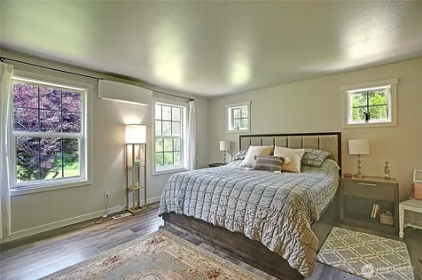 4433 Village Road Stanwood WA 98292