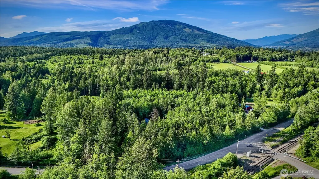 5950 Hoogdal Branch Road Sedro Woolley WA 98284