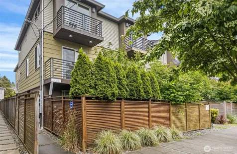 3028 61st Avenue SW Seattle WA 98116
