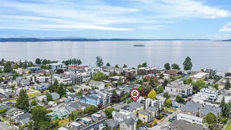 3028 61st Avenue SW Seattle WA 98116