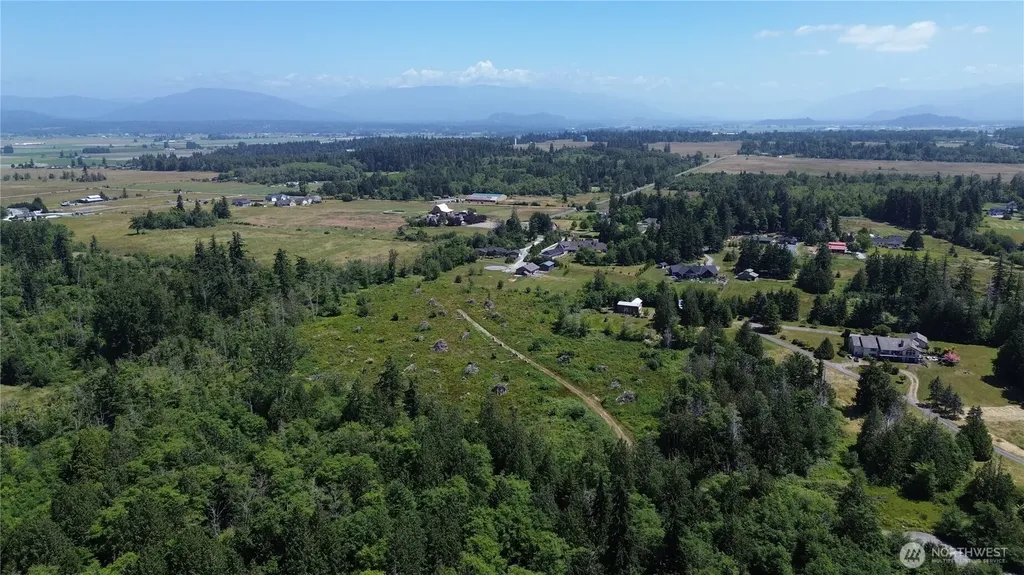 1 Seaview Lane Mount Vernon WA 98273