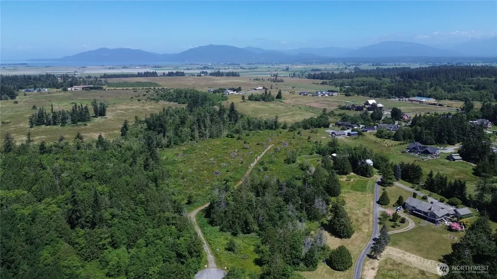 1 Seaview Lane Mount Vernon WA 98273