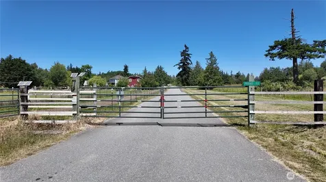 1 Seaview Lane Mount Vernon WA 98273