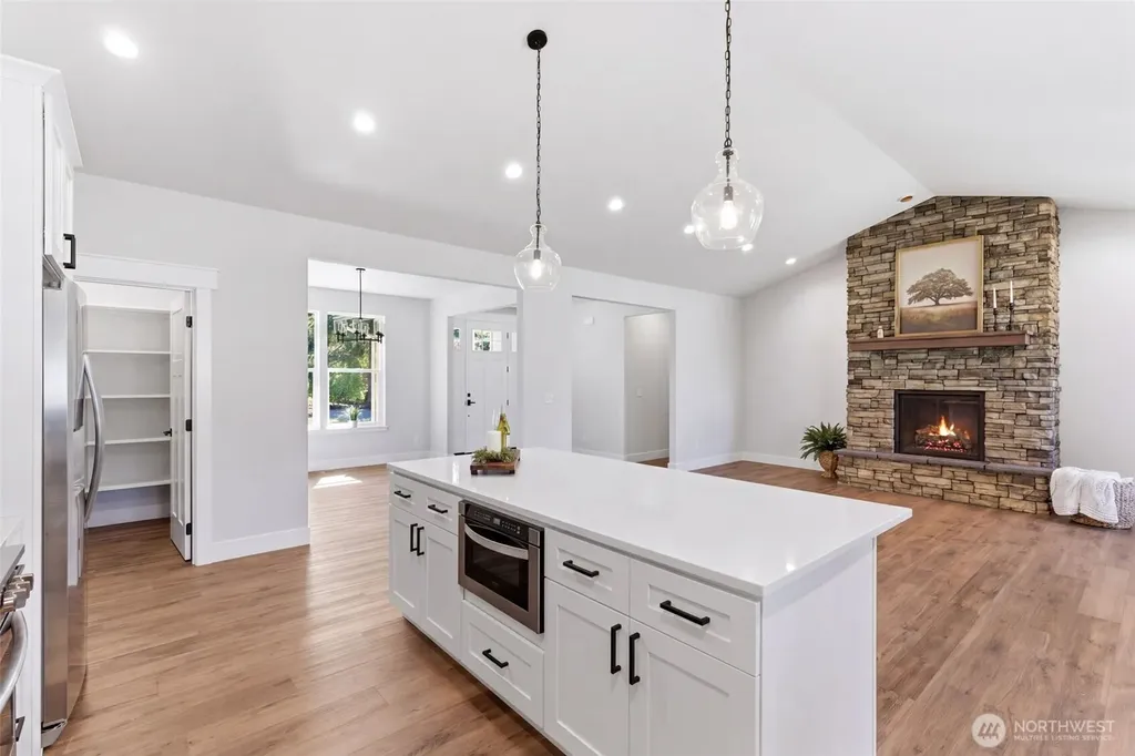123 Cedar Drive Chehalis WA 98532