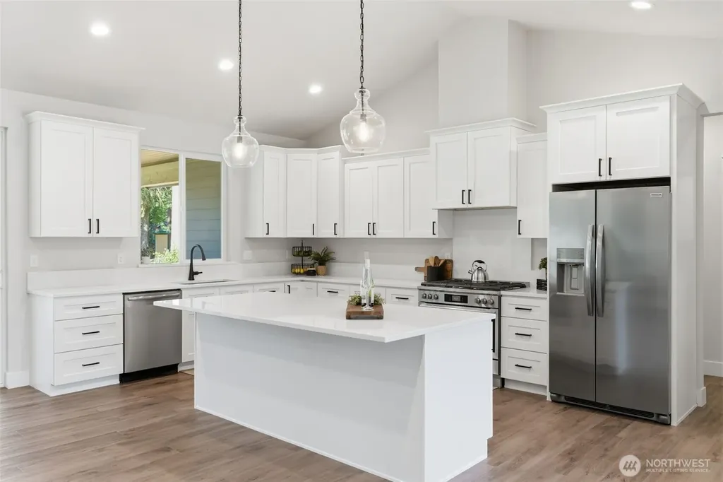123 Cedar Drive Chehalis WA 98532