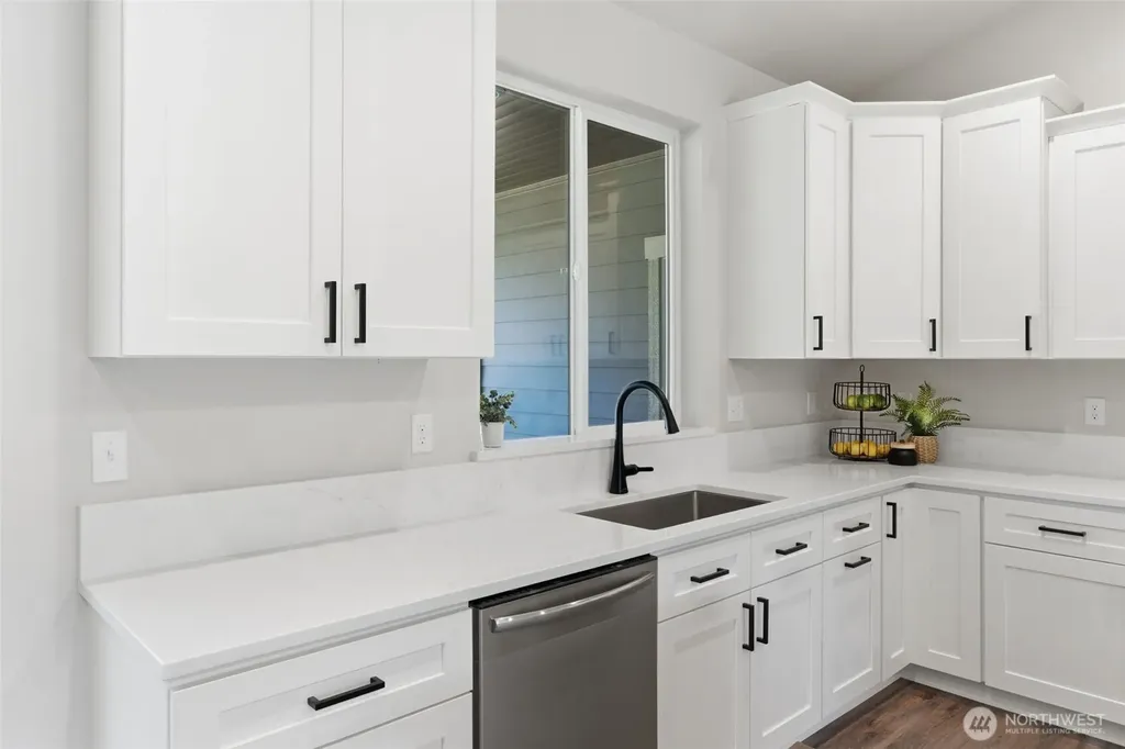 123 Cedar Drive Chehalis WA 98532
