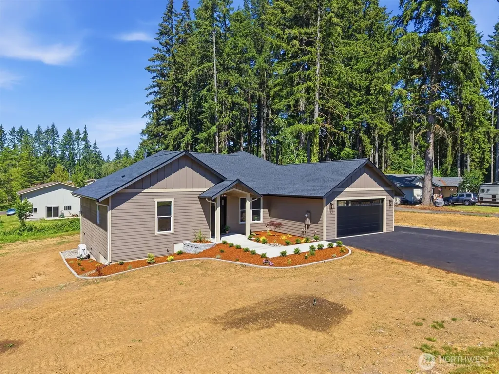 123 Cedar Drive Chehalis WA 98532