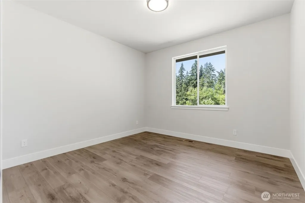 123 Cedar Drive Chehalis WA 98532