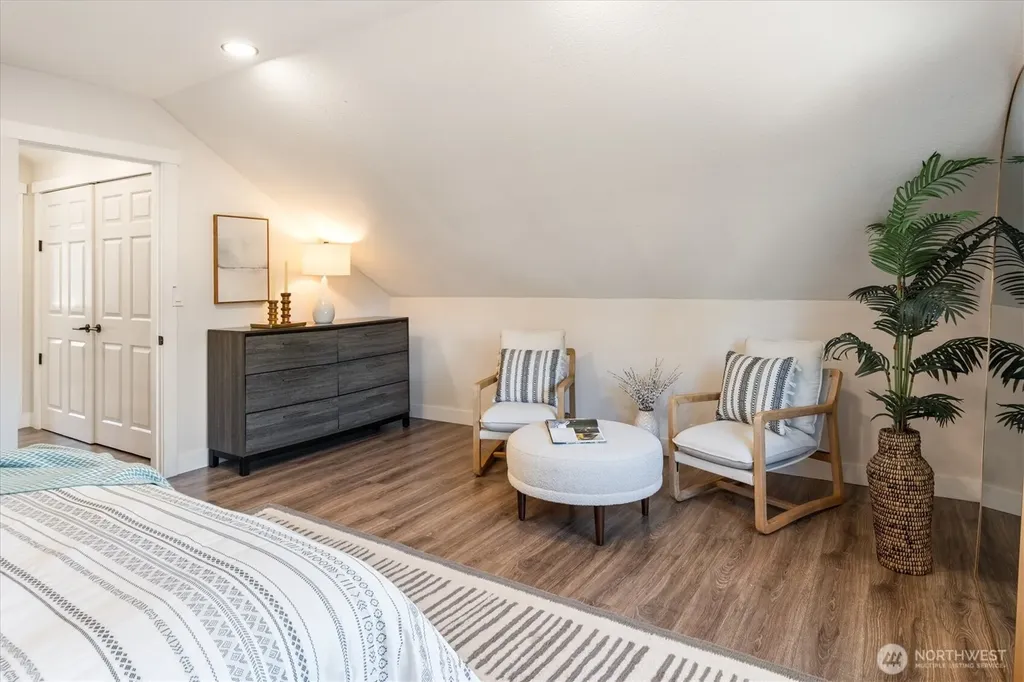8709 14th Avenue NW Seattle WA 98117