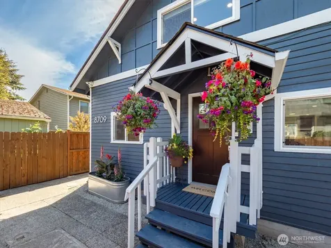 8709 14th Avenue NW Seattle WA 98117