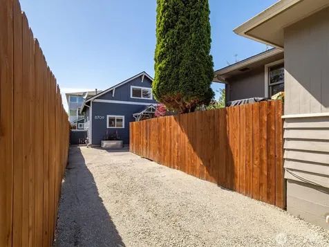 8709 14th Avenue NW Seattle WA 98117