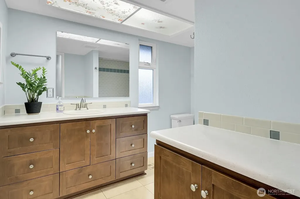 3706 47th Avenue Ct NW Gig Harbor WA 98335