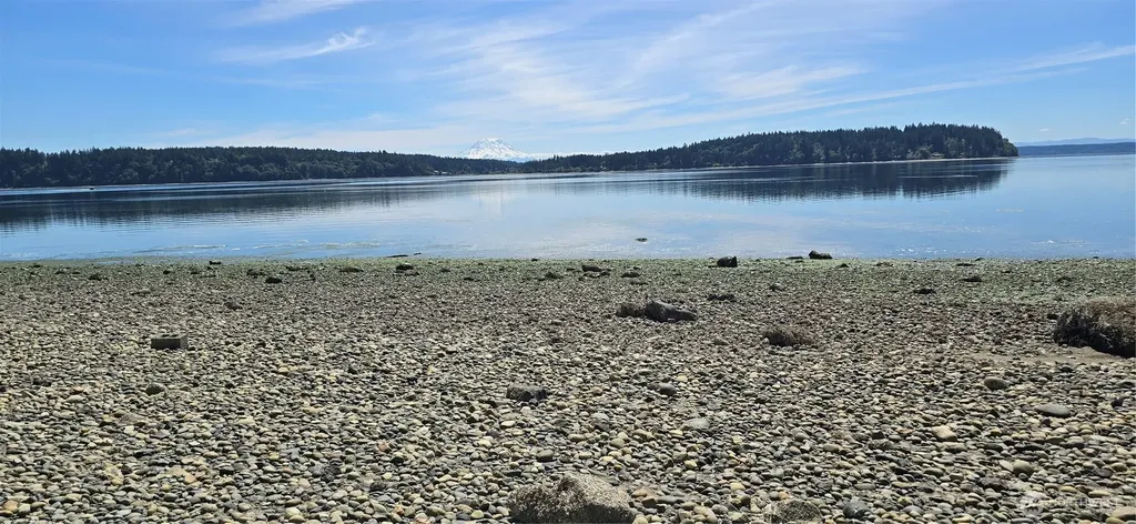 16418 94th Street SW Longbranch WA 98351