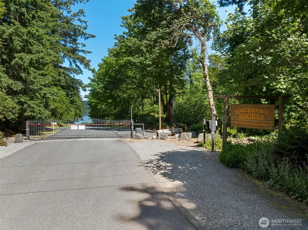 16418 94th Street SW Longbranch WA 98351