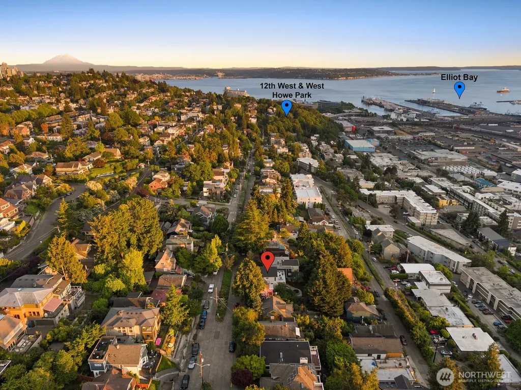 2525 12th Avenue W Seattle WA 98119
