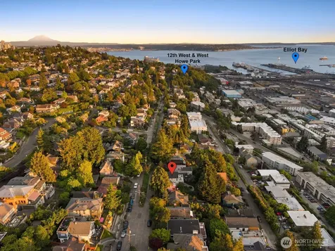 2525 12th Avenue W Seattle WA 98119