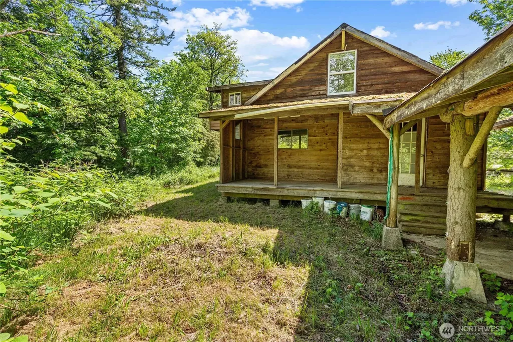 26211 348th Avenue SE Ravensdale WA 98051
