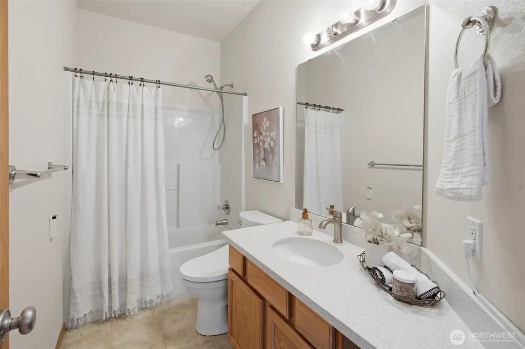 8002 Mullen Street SW Lakewood WA 98409